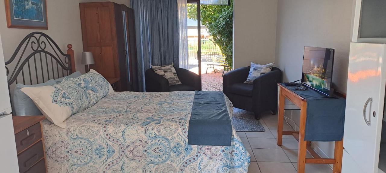 The Cottage Unit Bloemfontein Eksteriør billede